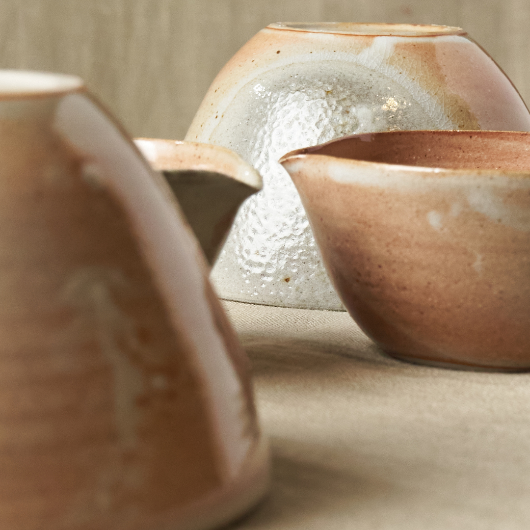 Set bowl e pouring bowl Shino *woodfired