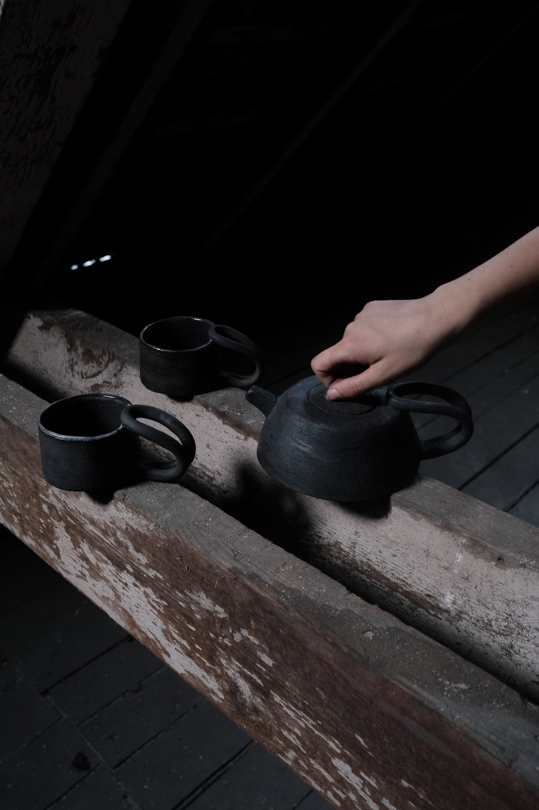 BLACK TEASET WORKSHOP - by Violaine Toth